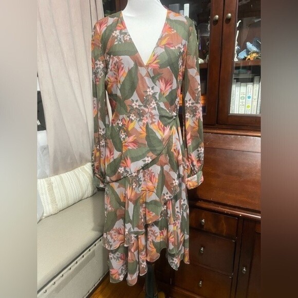 BADGLEY Mischka Multi Floral Ruffle Midi Faux Wrap Dress. - Picture 14 of 15
